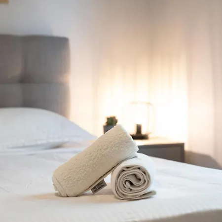 Spacious & Luxe 3br Downtown 1min To アパート *