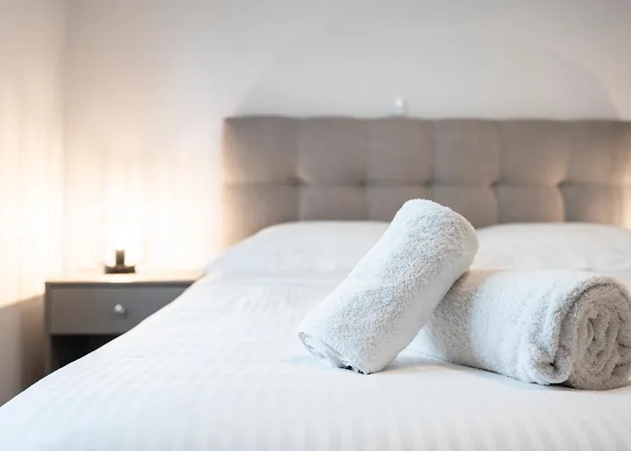 Spacious & Luxe 3br Downtown 1min To İstanköy