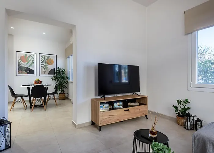 Spacious & Luxe 3br Downtown 1min To * Città di Kos