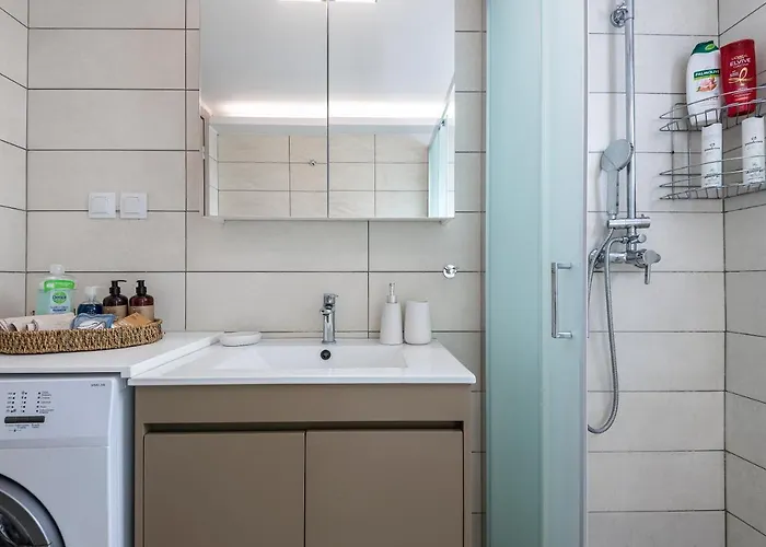 Spacious & Luxe 3br Downtown 1min To * Città di Kos