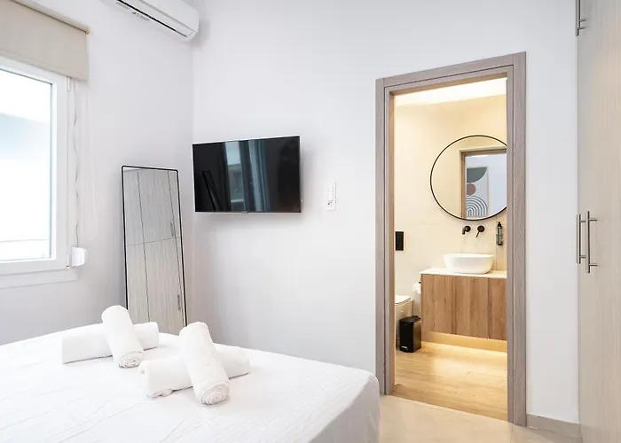 Spacious & Luxe 3br Downtown 1min To Città di Kos